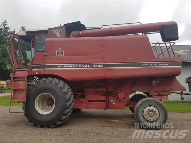 Case IH 1460 Ražas novākšanas kombaini