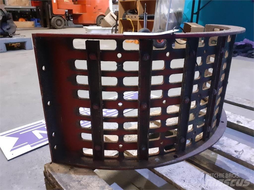 Case IH 1460 Ražas novākšanas kombainu papildaprīkojums