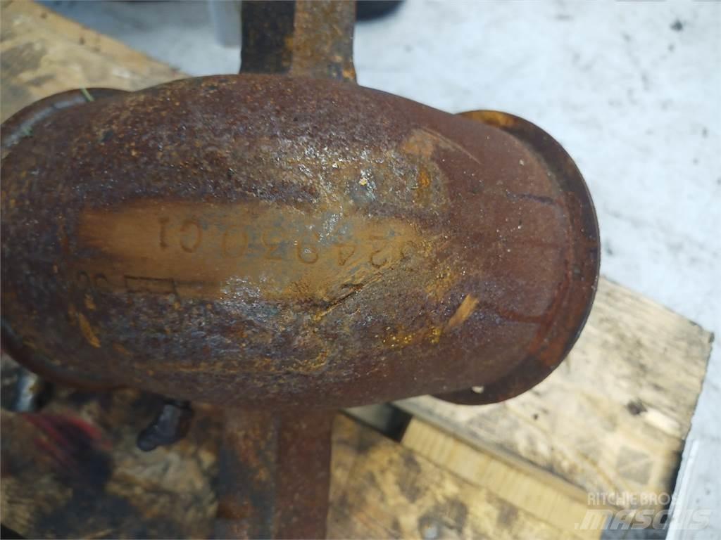 Case IH 1640 Ražas novākšanas kombainu papildaprīkojums
