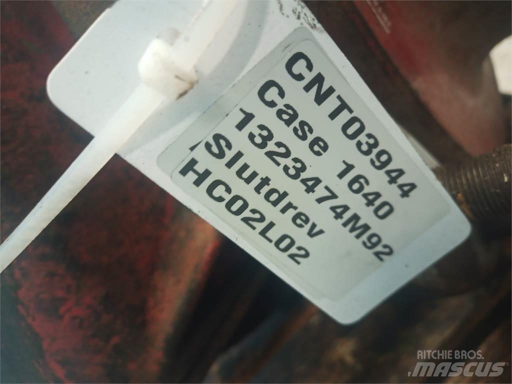 Case IH 1640 Ražas novākšanas kombainu papildaprīkojums