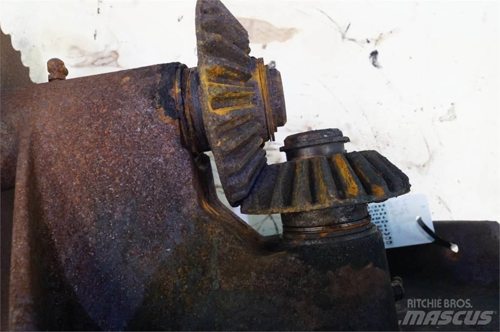 Case IH 1640 Ražas novākšanas kombainu papildaprīkojums
