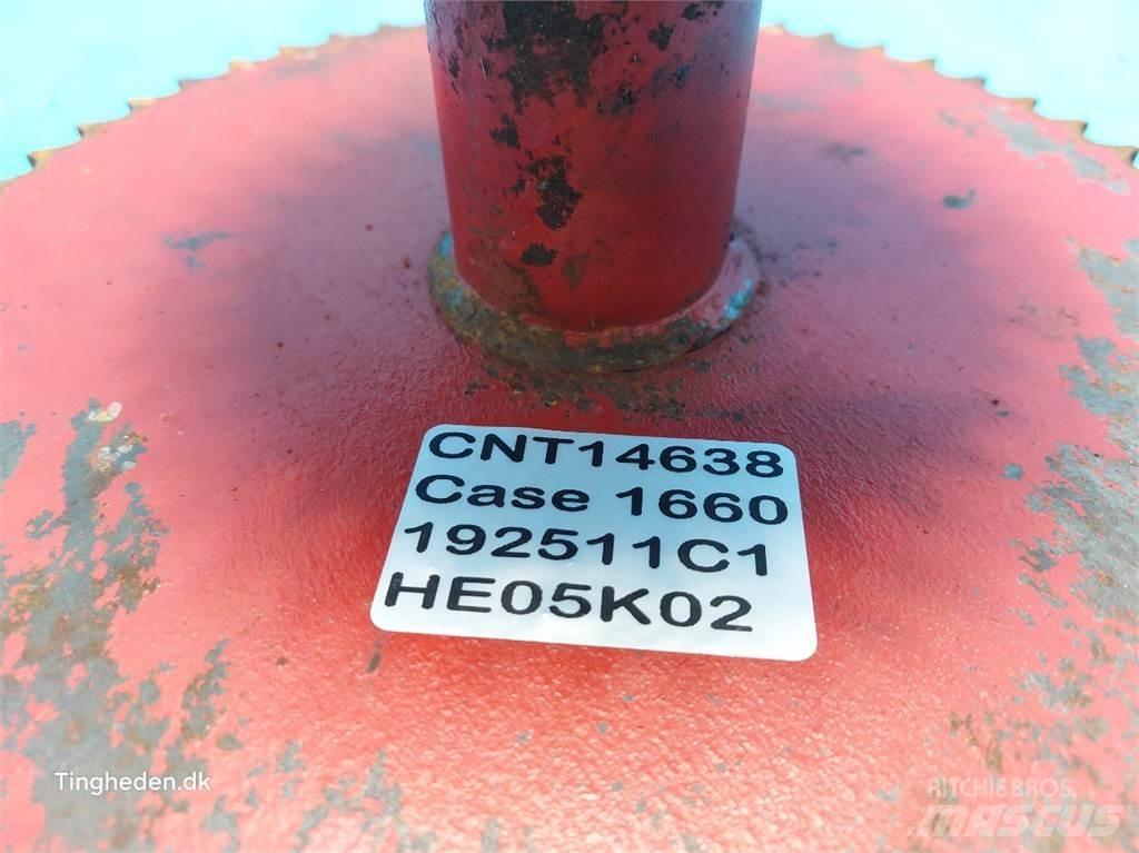 Case IH 1660 Ražas novākšanas kombainu papildaprīkojums