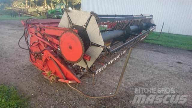 Case IH 20 Ražas novākšanas kombainu papildaprīkojums