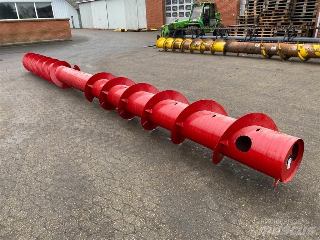 Case IH 2040 Ražas novākšanas kombainu papildaprīkojums