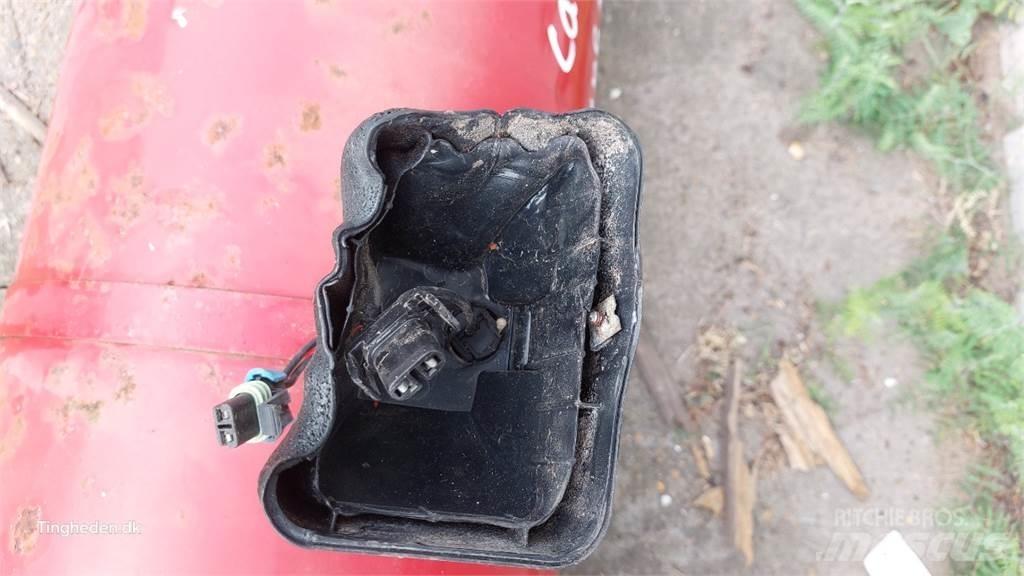 Case IH 2188 Ražas novākšanas kombainu papildaprīkojums