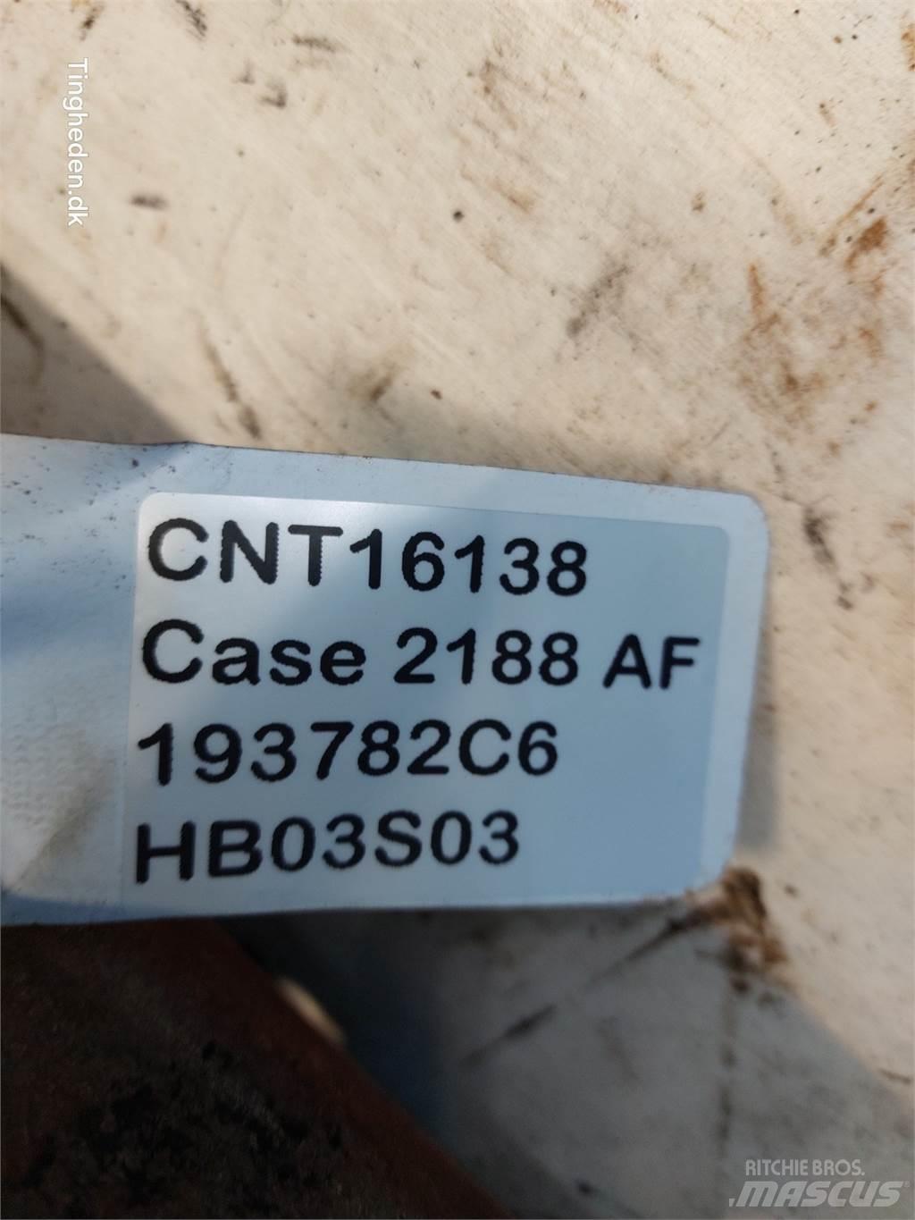 Case IH 2188 Ražas novākšanas kombainu papildaprīkojums