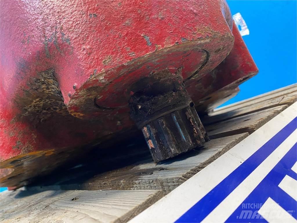 Case IH 2388 Ražas novākšanas kombainu papildaprīkojums