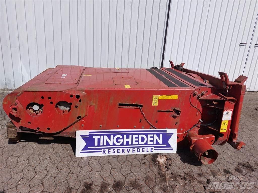 Case IH 8010 Ražas novākšanas kombainu papildaprīkojums