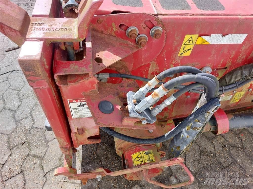 Case IH 8010 Ražas novākšanas kombainu papildaprīkojums
