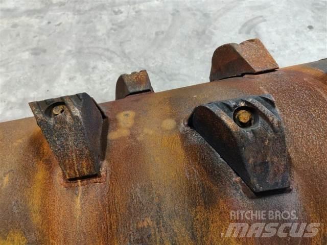 Case IH 9240 Ražas novākšanas kombainu papildaprīkojums