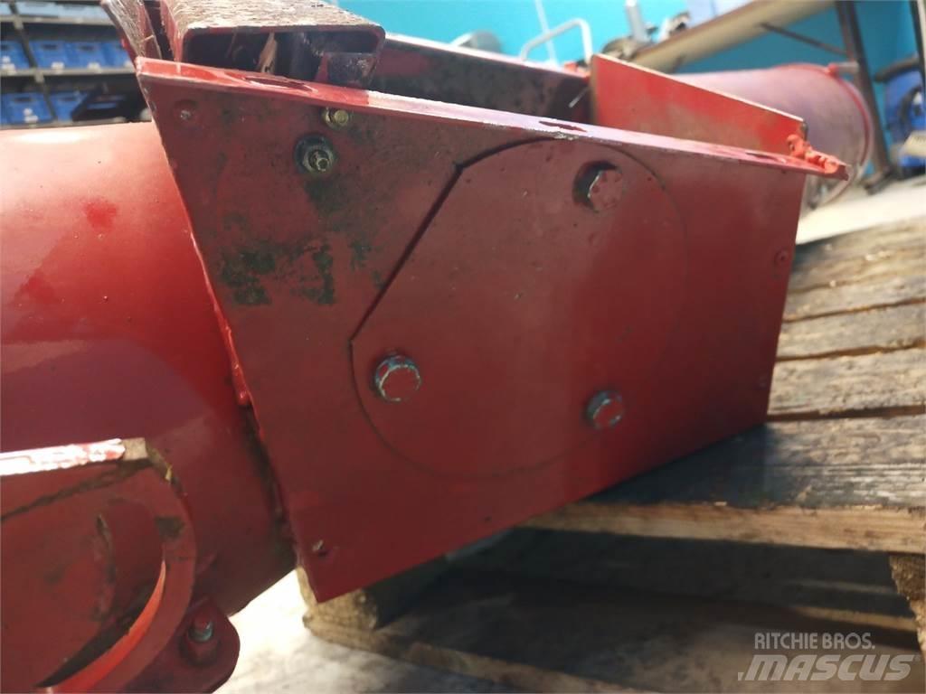 Case IH CF80 Ražas novākšanas kombainu papildaprīkojums