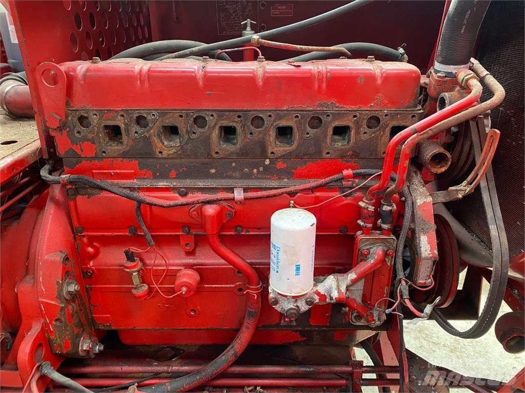 Case IH D358 Dzinēji