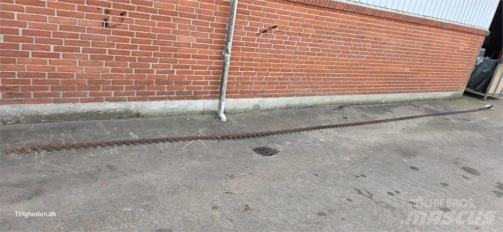 CLAAS  Ražas novākšanas kombainu papildaprīkojums