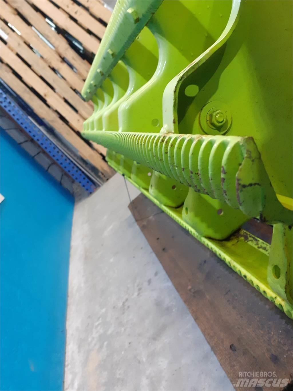 CLAAS Lexion 460 Ražas novākšanas kombainu papildaprīkojums