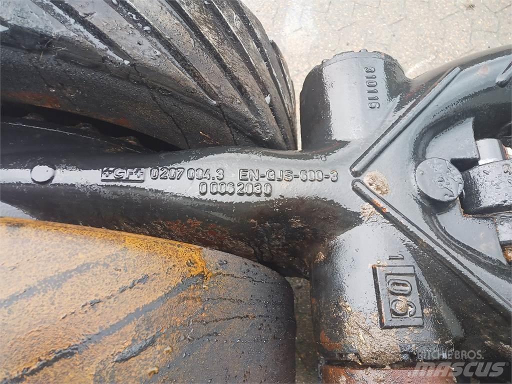 CLAAS Lexion 780 Ražas novākšanas kombainu papildaprīkojums
