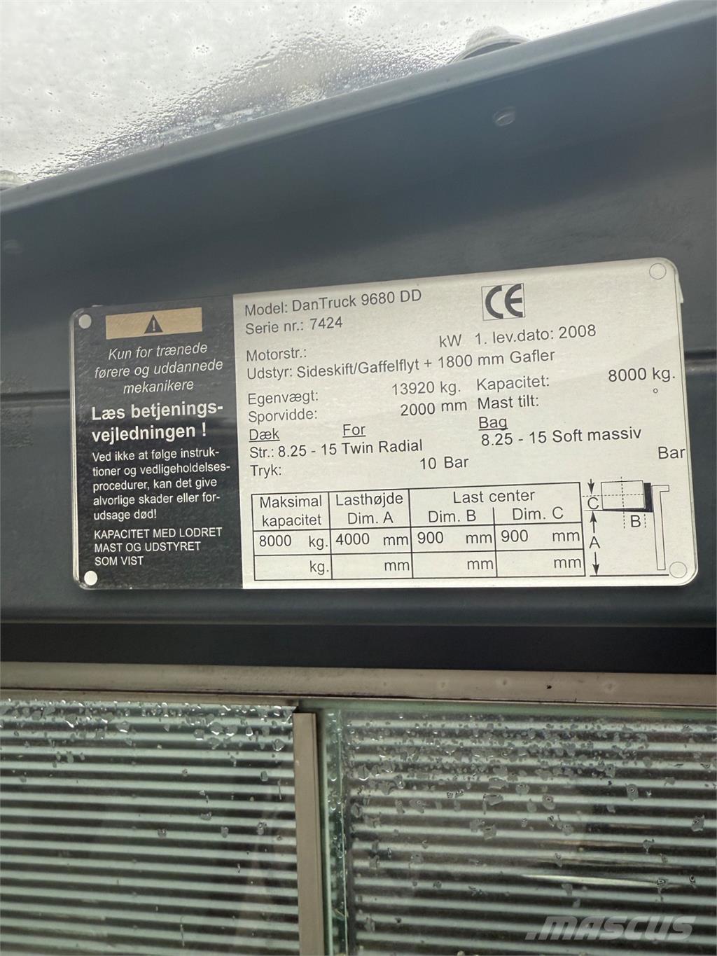 Dantruck 9680DD Tehnika ar dīzeļa dzinēju
