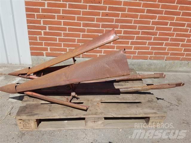 Deutz 3610 Ražas novākšanas kombainu papildaprīkojums