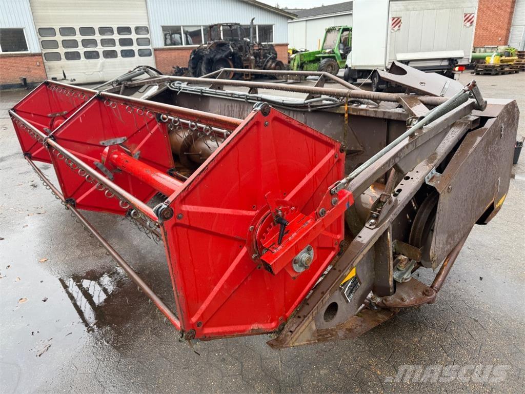 Dronningborg 14 Ražas novākšanas kombainu papildaprīkojums