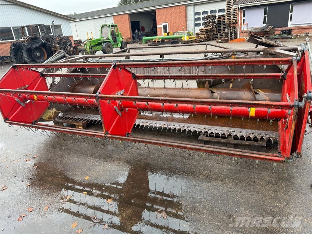 Dronningborg 14 Ražas novākšanas kombainu papildaprīkojums