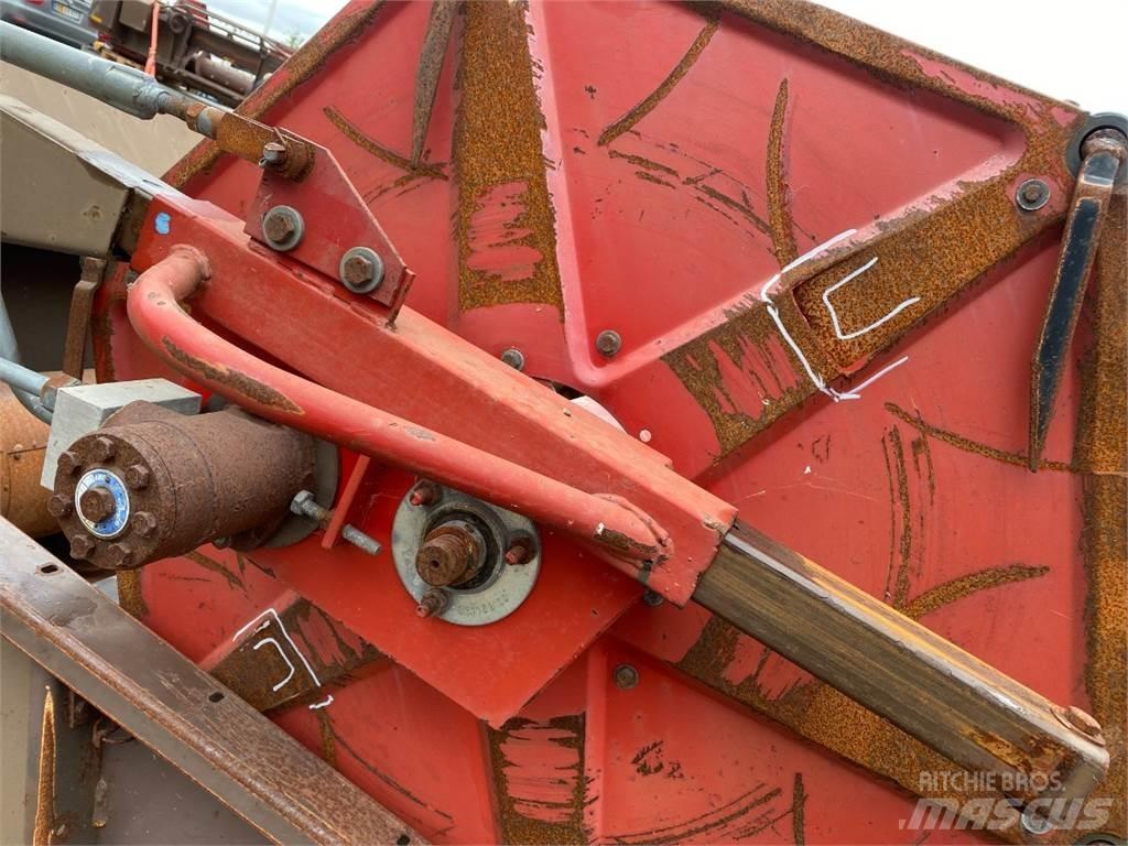 Dronningborg 16 Ražas novākšanas kombainu papildaprīkojums