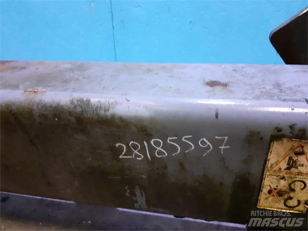 Fendt 6330 Ražas novākšanas kombainu papildaprīkojums