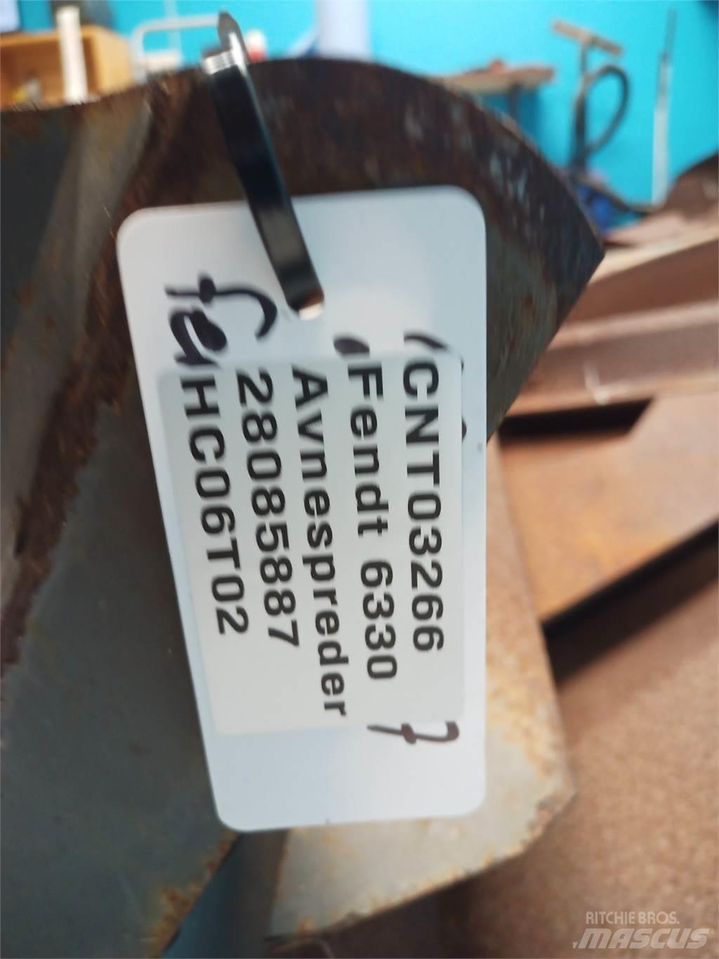 Fendt 6330 Ražas novākšanas kombainu papildaprīkojums