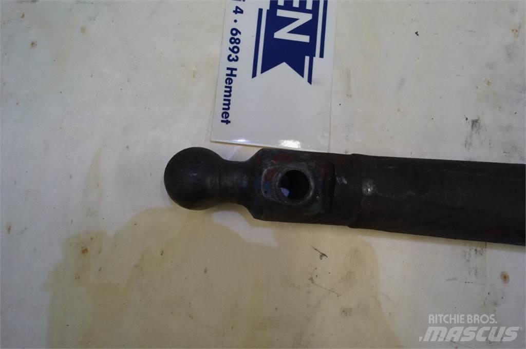 Ford 4610 Cits traktoru papildaprīkojums