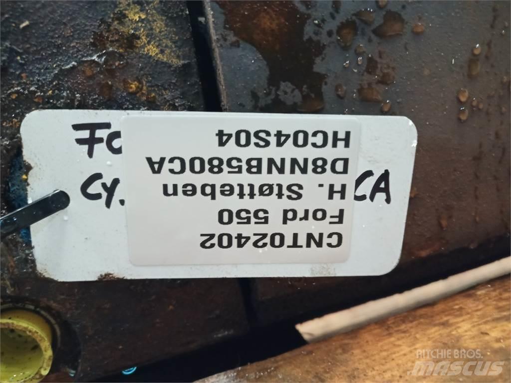 Ford 550 Citas sastāvdaļas