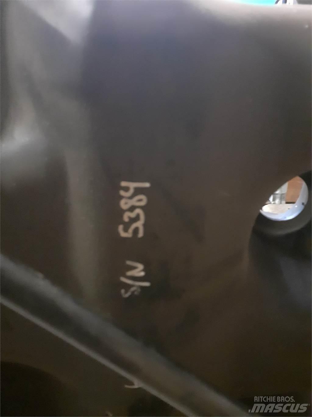 Ford 6640 Cits traktoru papildaprīkojums