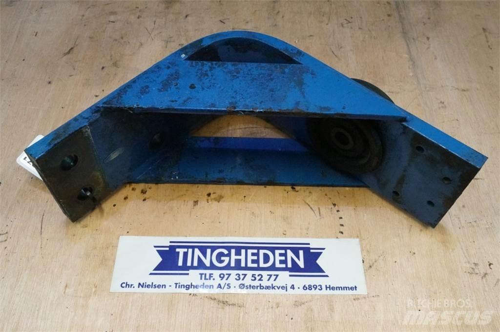 Ford 6640 Cits traktoru papildaprīkojums
