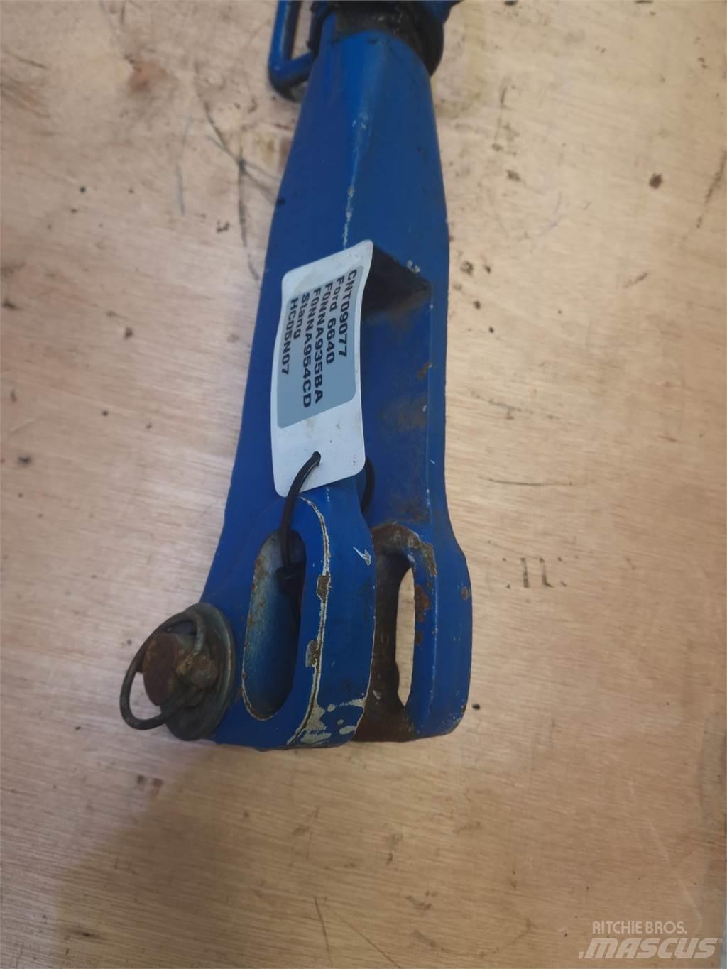 Ford 6640 Cits traktoru papildaprīkojums