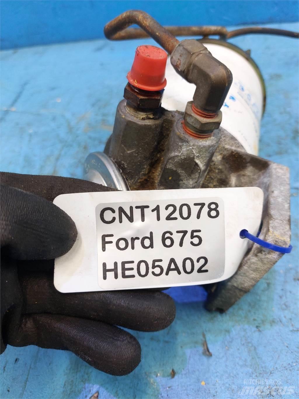 Ford 675 Dzinēji