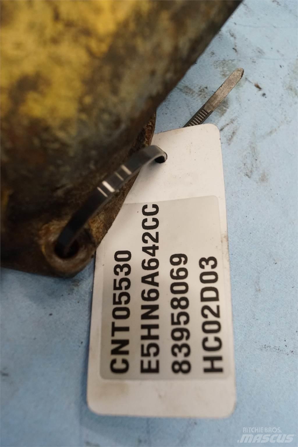 Ford 675TA Dzinēji