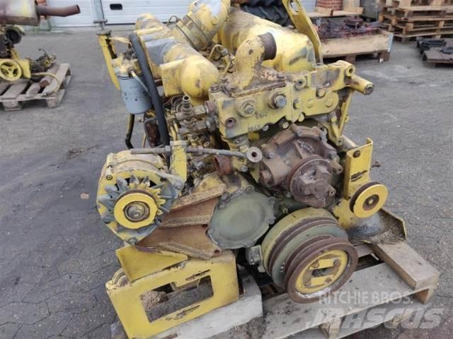 Ford 678HT Dzinēji