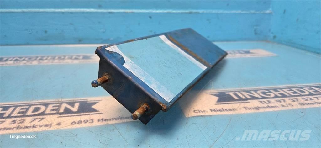 Ford 7710 Cits traktoru papildaprīkojums