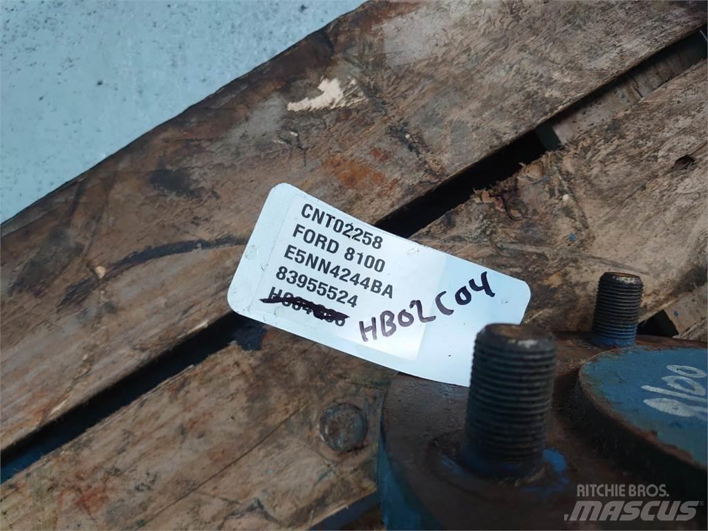Ford 8100 Cits traktoru papildaprīkojums