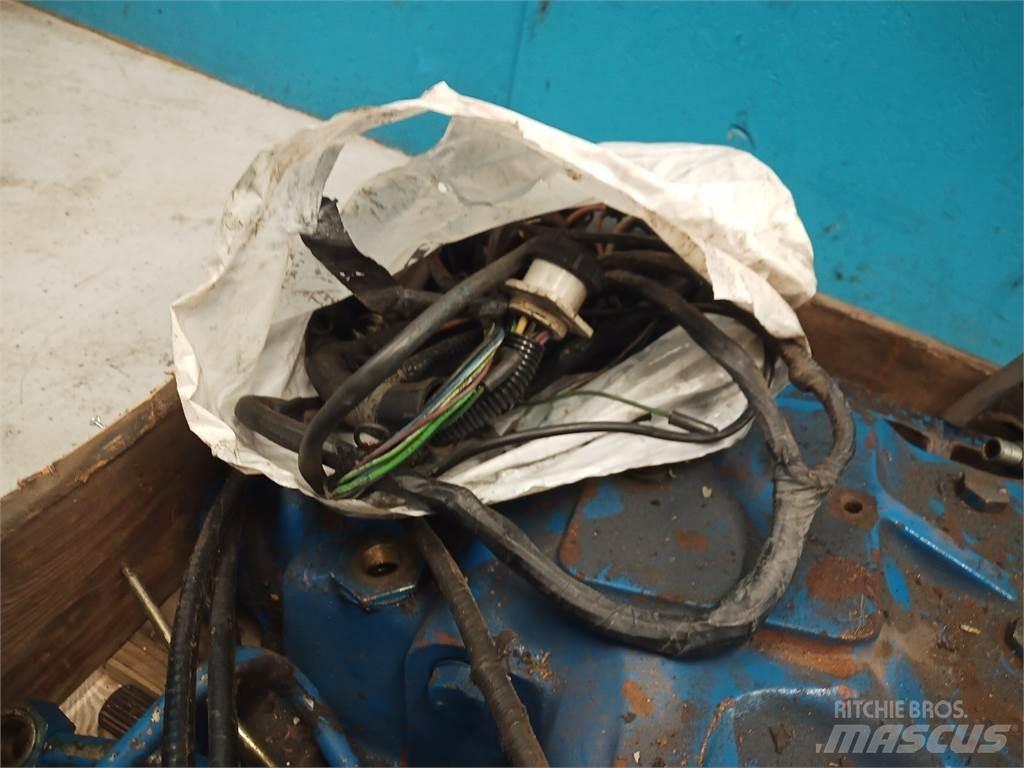 Ford 8210 Transmisija