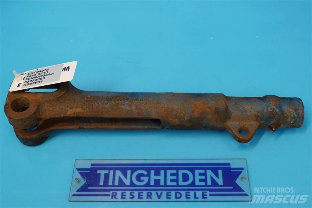Ford 8210 Cits traktoru papildaprīkojums