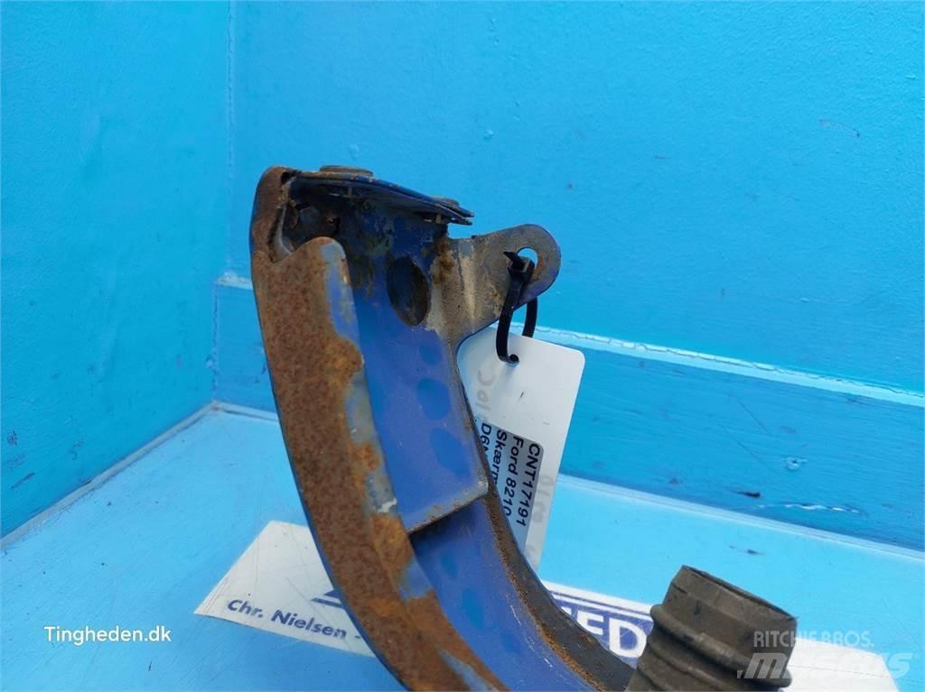 Ford 8210 Cits traktoru papildaprīkojums