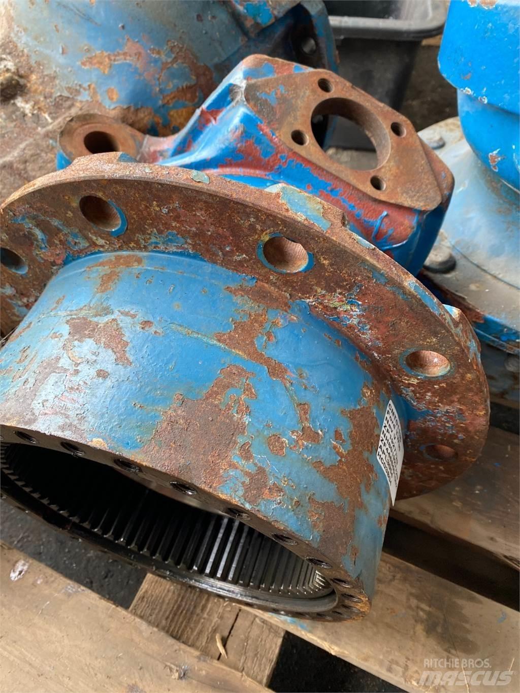 Ford TW 30 Cits traktoru papildaprīkojums