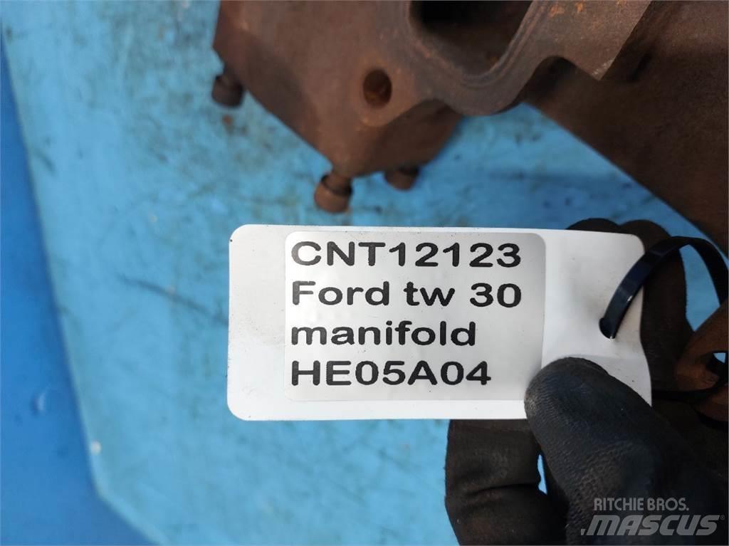 Ford TW 30 Dzinēji