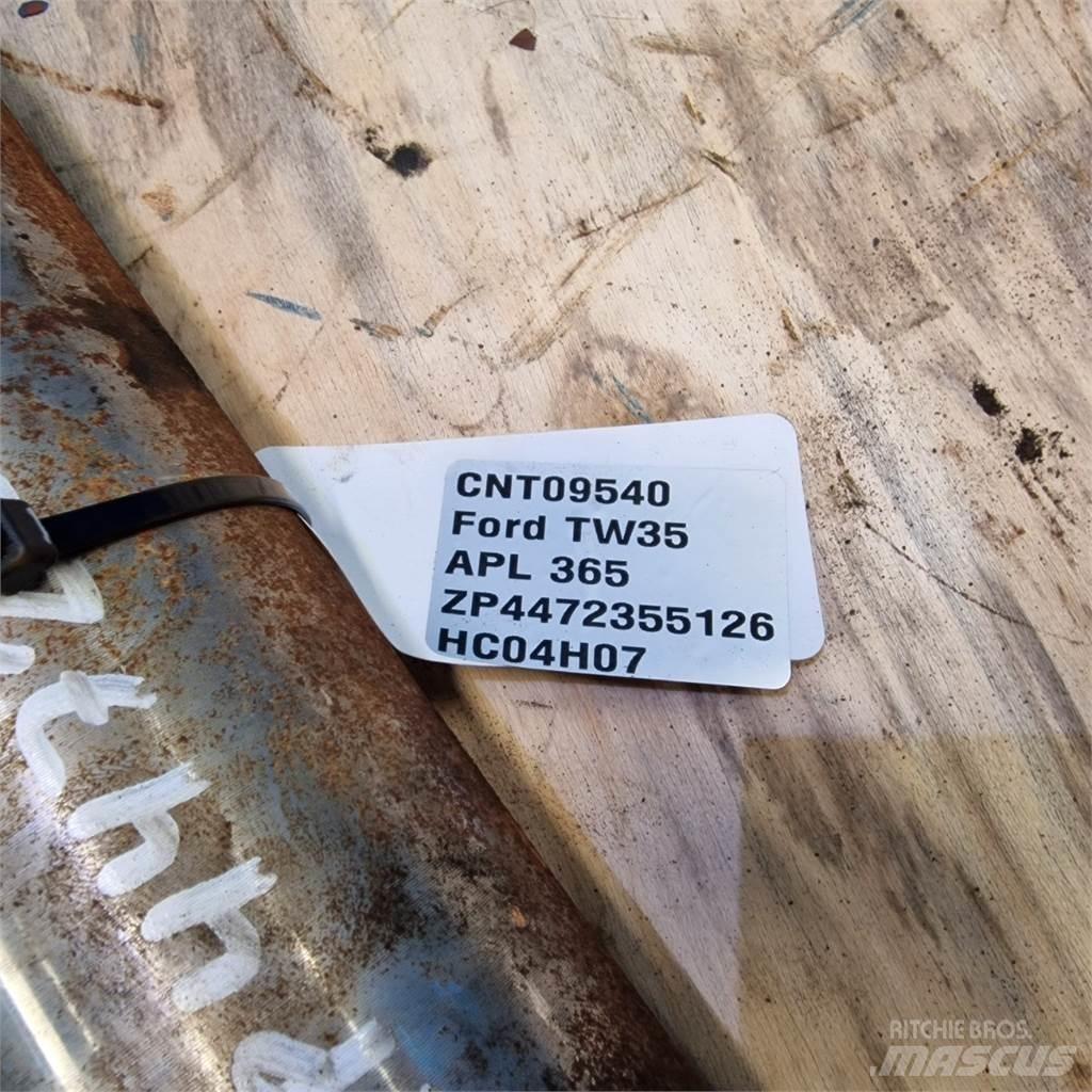 Ford TW 35 Cits traktoru papildaprīkojums