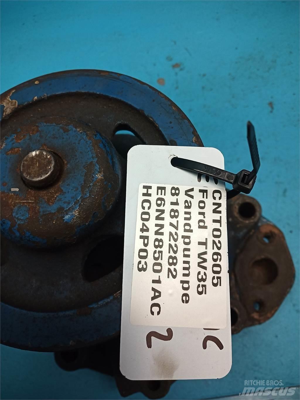 Ford TW35 Dzinēji