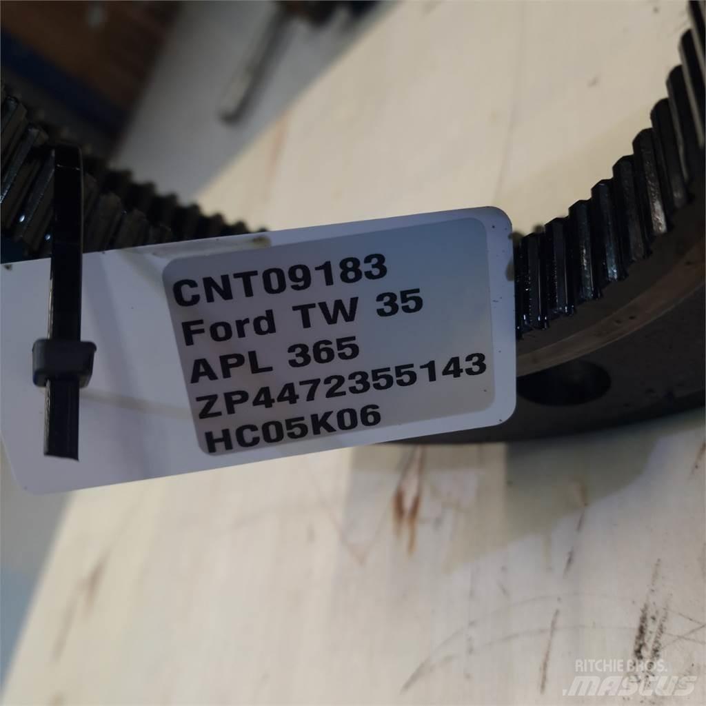 Ford TW35 Cits traktoru papildaprīkojums