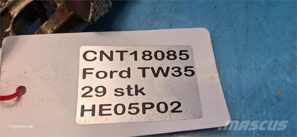 Ford TW35 Riepas, riteņi un diski