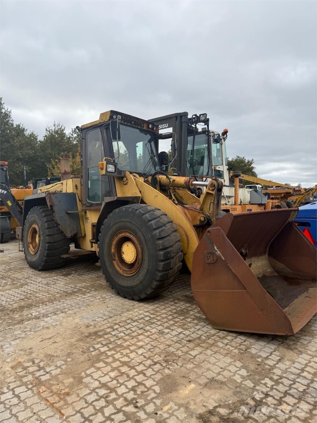 Hanomag 60E Iekrāvēji uz riteņiem