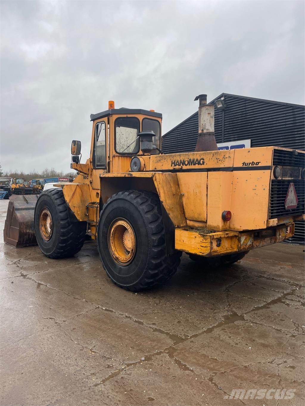 Hanomag 66C Iekrāvēji uz riteņiem
