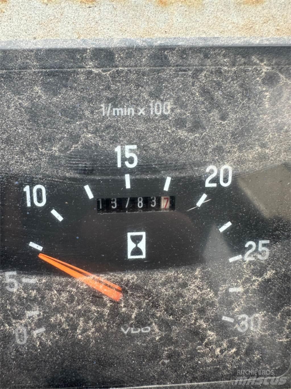 Heden 6440 Tehnika ar dīzeļa dzinēju