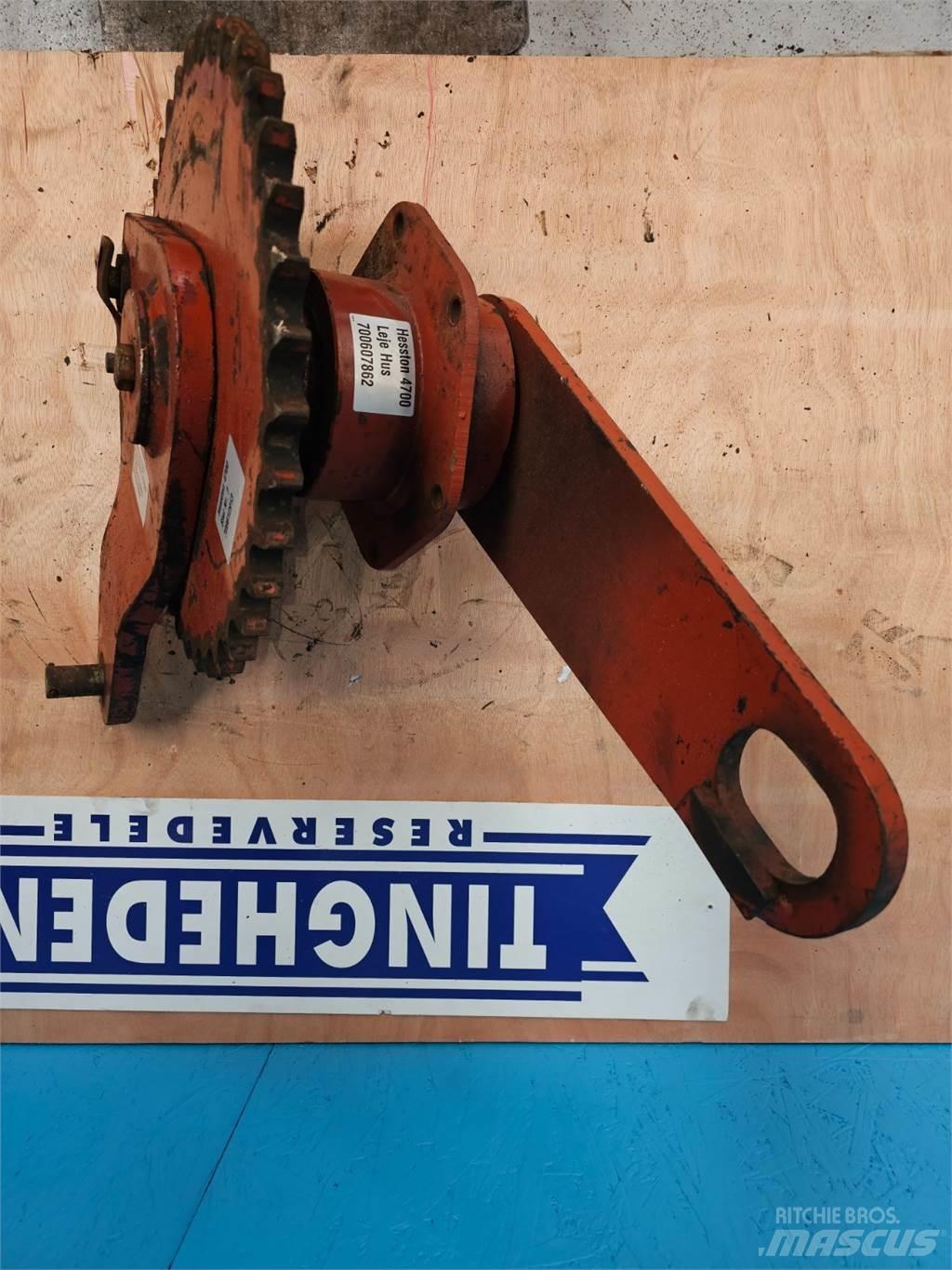 Hesston 4700 Cits lopbarības novācēju, kombainu aprīkojums