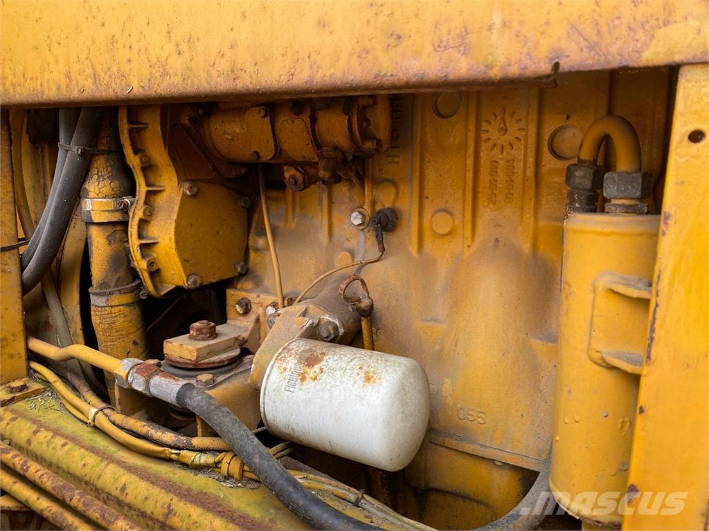 Hydrema 800 Mini pašizgāzēji